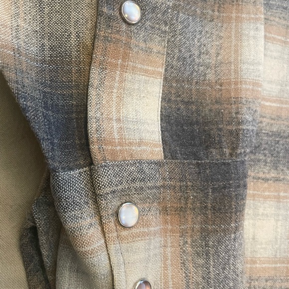 Woolrich Men’s Wool Flannel - Picture 16 of 16